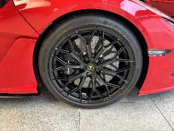 LAMBORGHINI REVUELTO 2025 Image 24