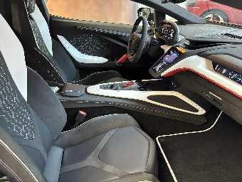 LAMBORGHINI REVUELTO 2025 Image 29
