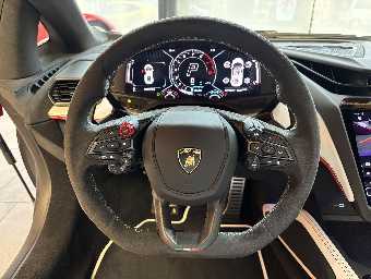 LAMBORGHINI REVUELTO 2025 Image 33