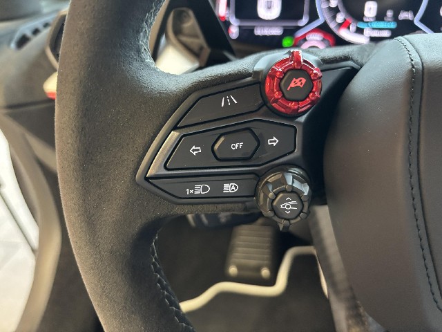 LAMBORGHINI REVUELTO 2025 Image 40