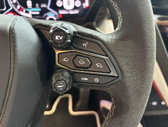 LAMBORGHINI REVUELTO 2025 Image 35