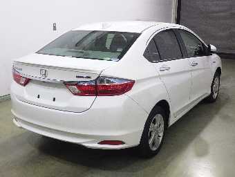 HONDA GRACE 2015 Image 2