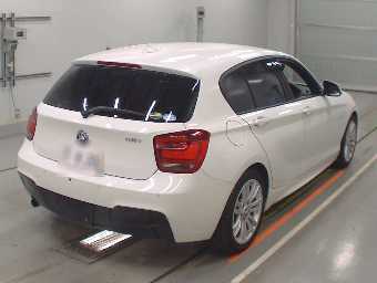 BMW 1 SERIES 2014 Image 2
