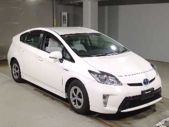 TOYOTA PRIUS 2014 Image 3