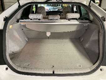 TOYOTA PRIUS 2014 Image 8