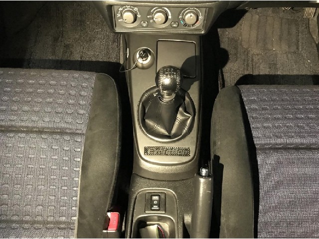 MITSUBISHI LANCER 2003 Image 22