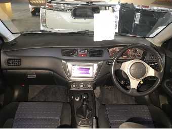 MITSUBISHI LANCER 2003 Image 19