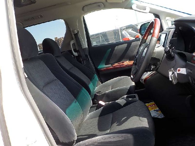 TOYOTA ALPHARD 2008 Image 29