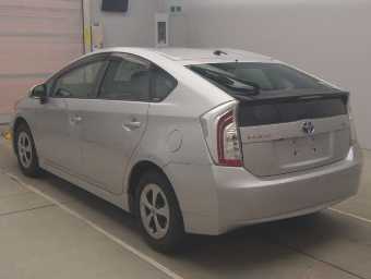 TOYOTA PRIUS 2014 Image 4
