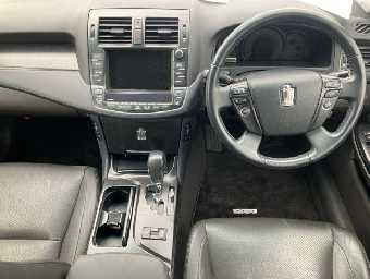 TOYOTA CROWN 2008 Image 4