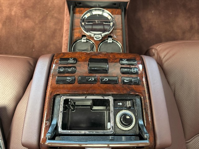 MERCEDES MAYBACH 62 2005 Image 49