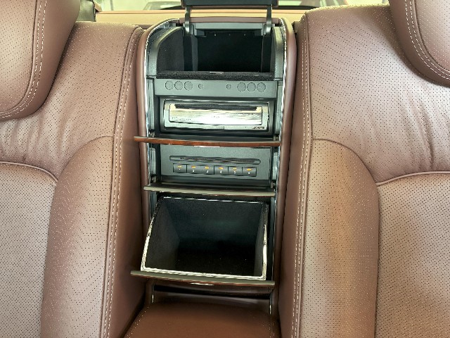 MERCEDES MAYBACH 62 2005 Image 52