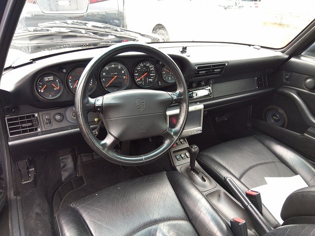 PORSCHE 911 1996 Image 22