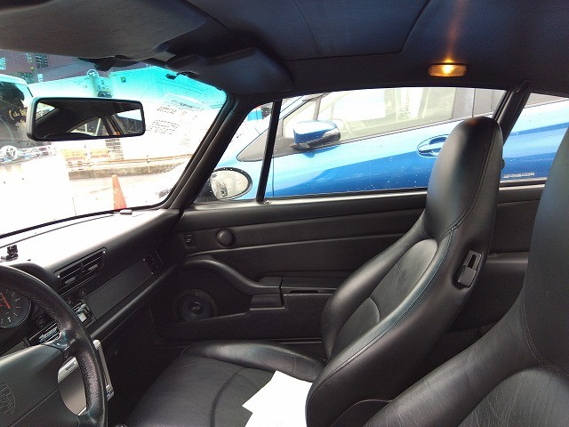 PORSCHE 911 1996 Image 23