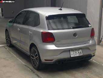 VOLKSWAGEN POLO GTI 2015 Image 2