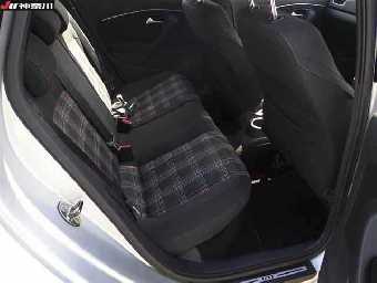 VOLKSWAGEN POLO GTI 2015 Image 9