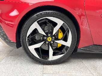 FERRARI 12 CILINDRI 2025 Image 11