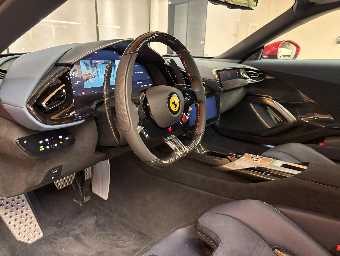 FERRARI 12 CILINDRI 2025 Image 18