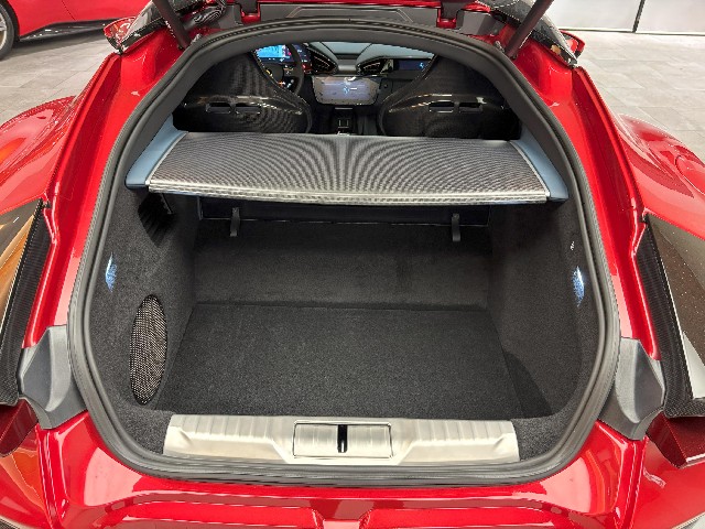 FERRARI 12 CILINDRI 2025 Image 32