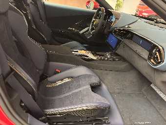 FERRARI 12 CILINDRI 2025 Image 30