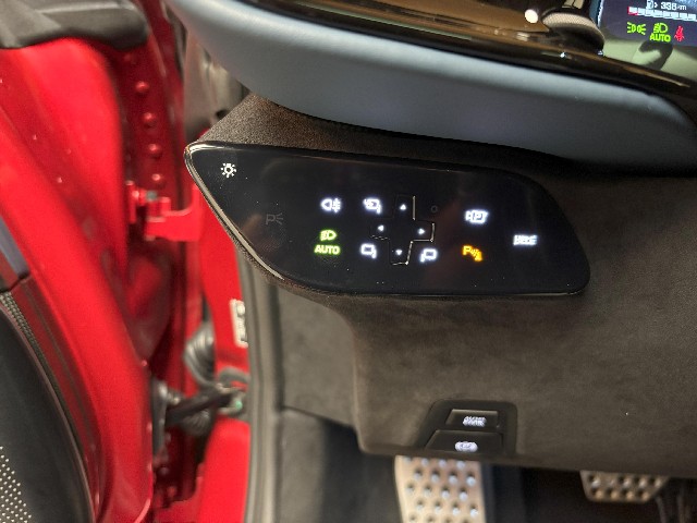 FERRARI 12 CILINDRI 2025 Image 43