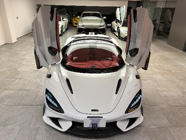 MCLAREN 765LT SPIDER 2023 Image 33