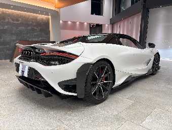 MCLAREN 765LT SPIDER 2023 Image 33