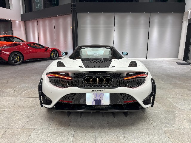 MCLAREN 765LT SPIDER 2023 Image 40