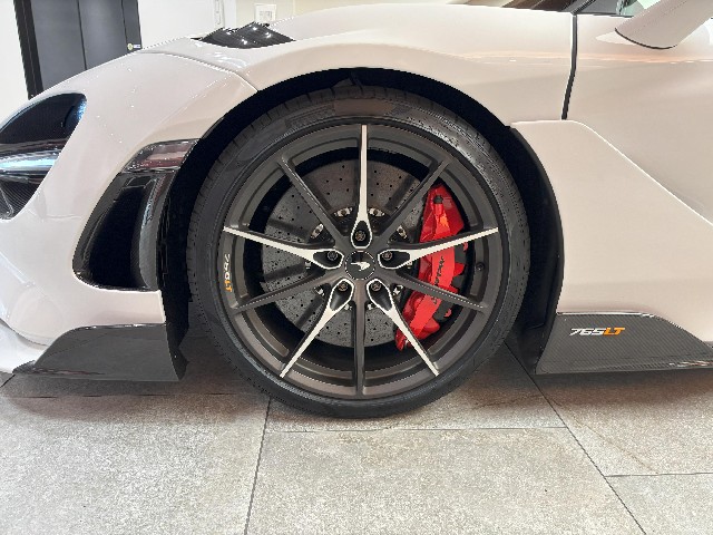 MCLAREN 765LT SPIDER 2023 Image 43