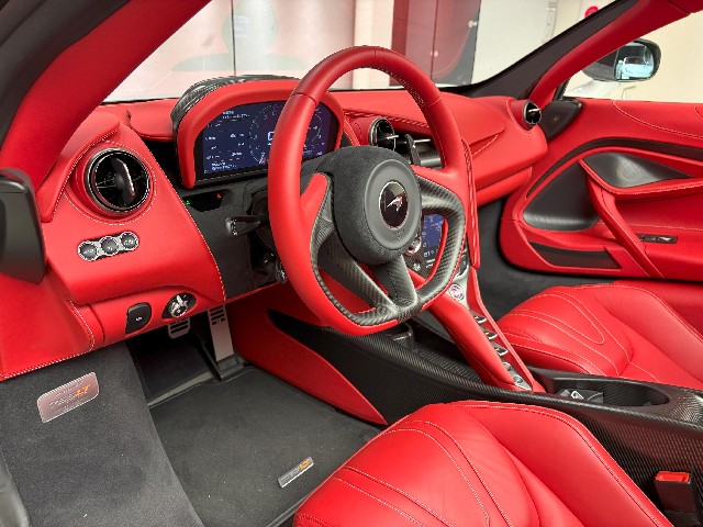 MCLAREN 765LT SPIDER 2023 Image 59