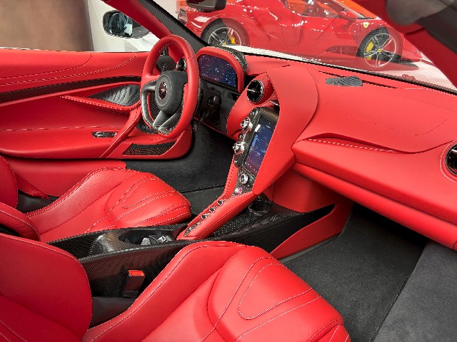 MCLAREN 765LT SPIDER 2023 Image 62