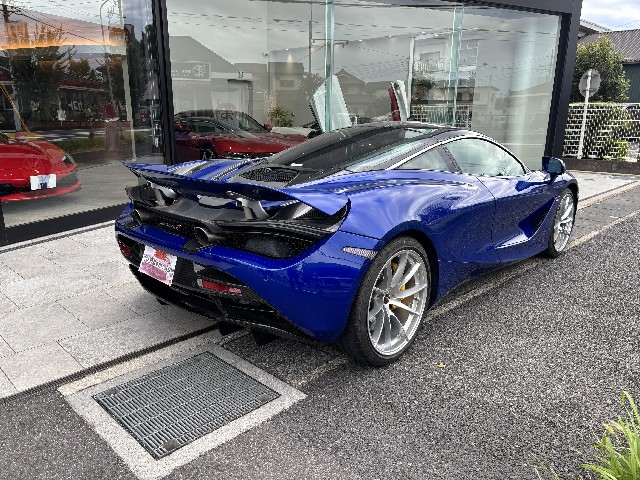 MCLAREN 720S 2018 Image 32