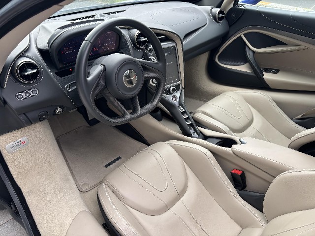 MCLAREN 720S 2018 Image 41