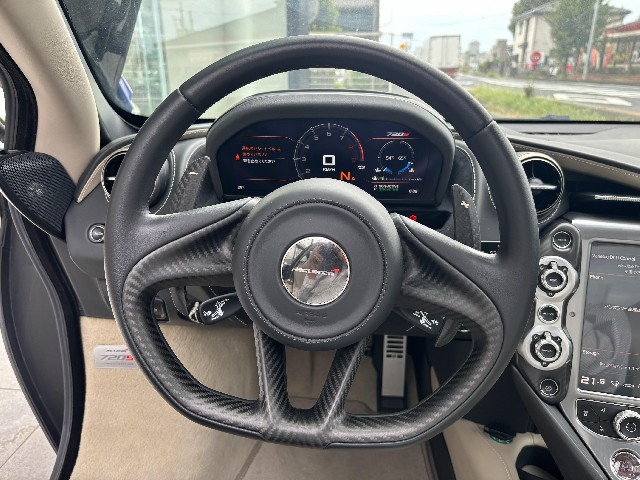 MCLAREN 720S 2018 Image 50