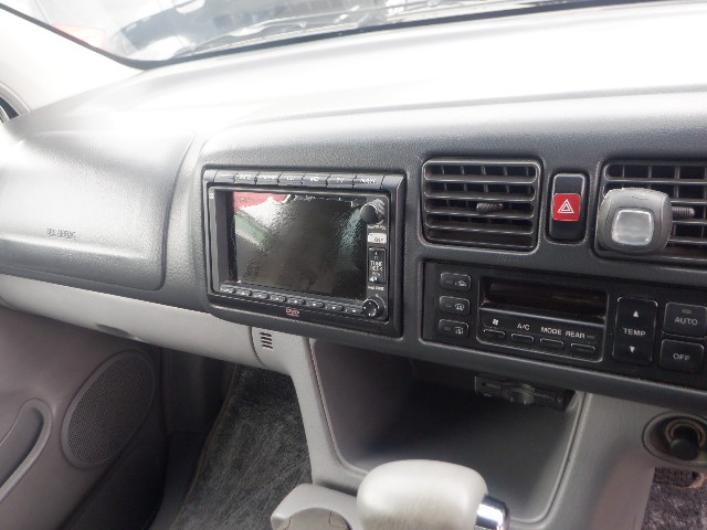 MAZDA BONGO FRIENDEE 2002 Image 20