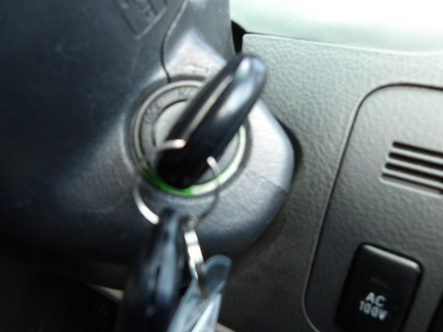 TOYOTA ALPHARD 2003 Image 44