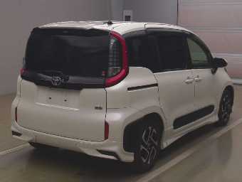 TOYOTA SIENTA 2022 Image 2