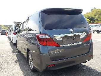 TOYOTA ALPHARD 2010 Image 3
