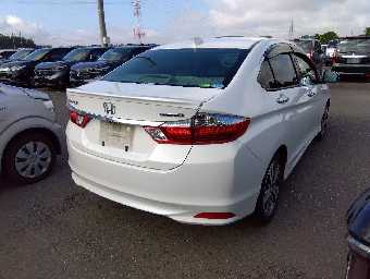 HONDA GRACE 2015 Image 2