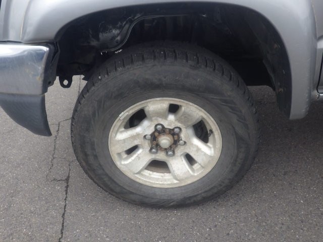 TOYOTA HILUX SPORTS PICK UP 2003 Image 35