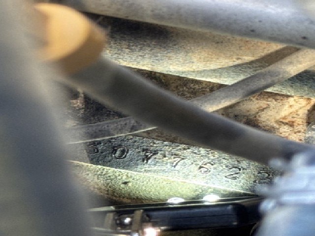 TOYOTA HILUX SPORTS PICK UP 2003 Image 39