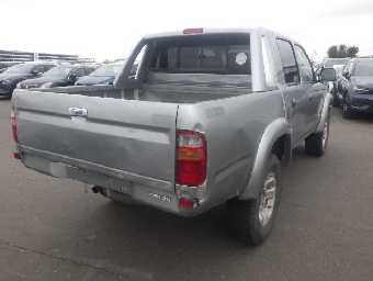 TOYOTA HILUX SPORTS PICK UP 2003 Image 4
