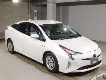 TOYOTA PRIUS 2018 Image 3