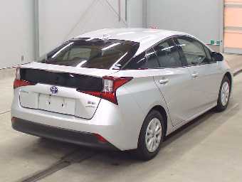 TOYOTA PRIUS 2019 Image 2