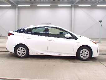TOYOTA PRIUS 2019 Image 3