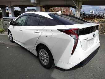 TOYOTA PRIUS 2018 Image 4