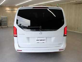 MERCEDES BENZ V CLASS 2022 Image 4