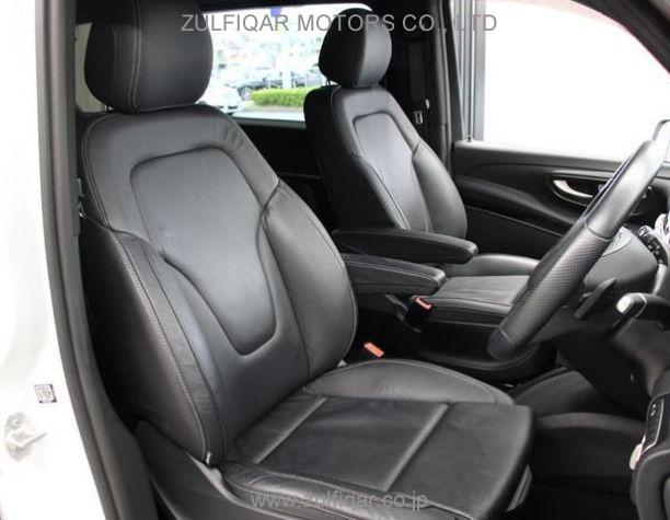 MERCEDES BENZ V CLASS 2022 Image 6