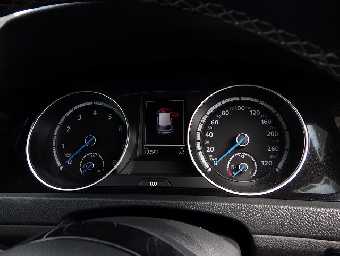 VOLKSWAGEN GOLF R VARIANT 2015 Image 7