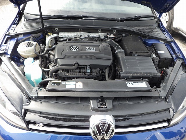 VOLKSWAGEN GOLF R VARIANT 2015 Image 48
